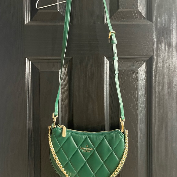 Kate Spade Carey Smooth Leather Quilted Crossbody. - Picture 2 of 5